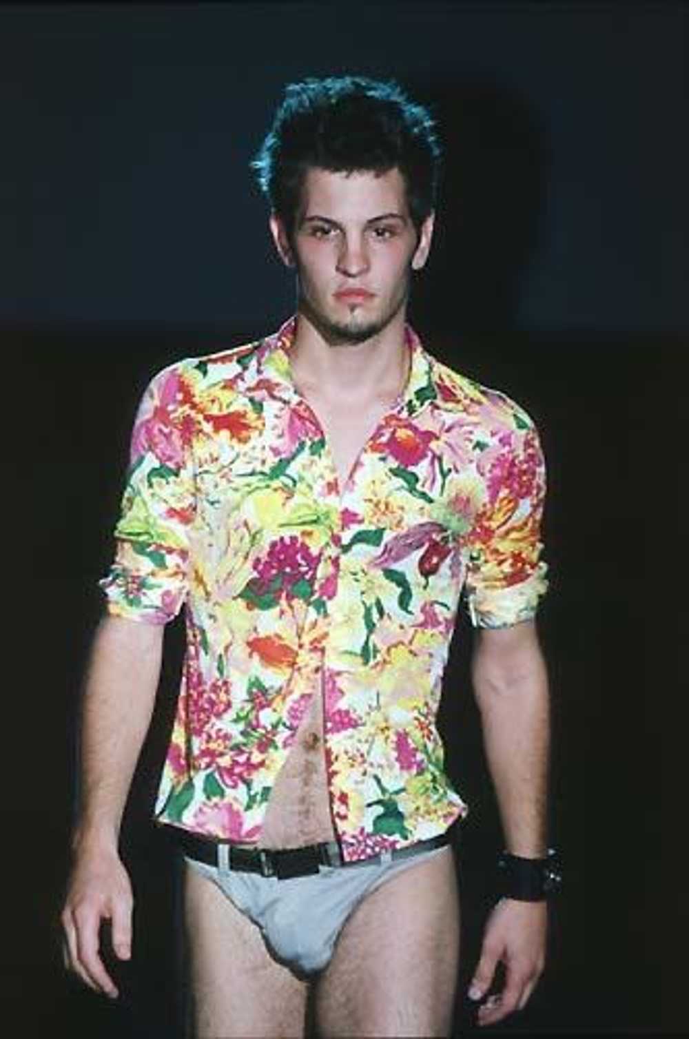 Gucci × Tom Ford S/S 1999 Runway Floral Print Shi… - image 10