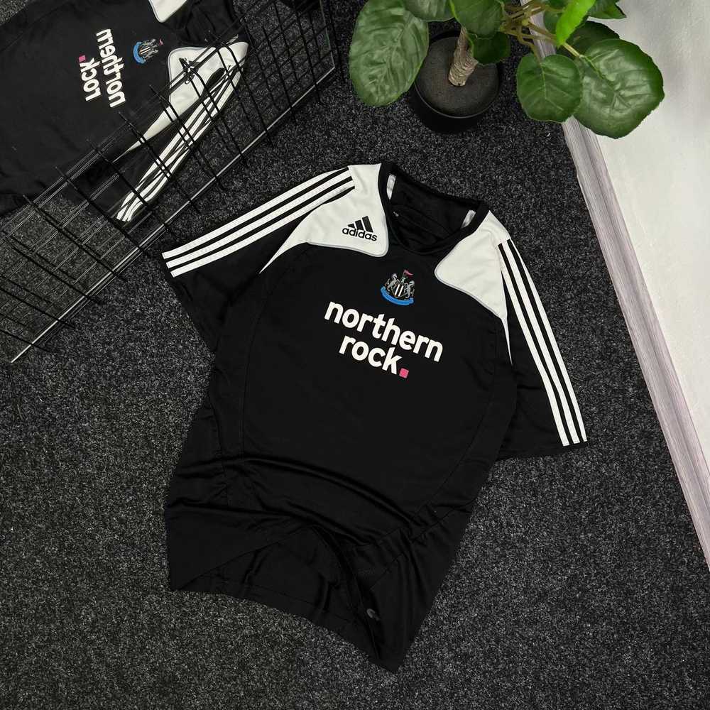 Adidas × Jersey × Vintage New Castle United Vinta… - image 1