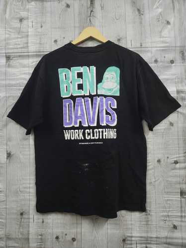 Ben Davis - Vintage Y2K Ben Davies Big Logo TShirt