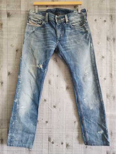 Vintage Diesel Thanaz Distressed Denim Italian Jea