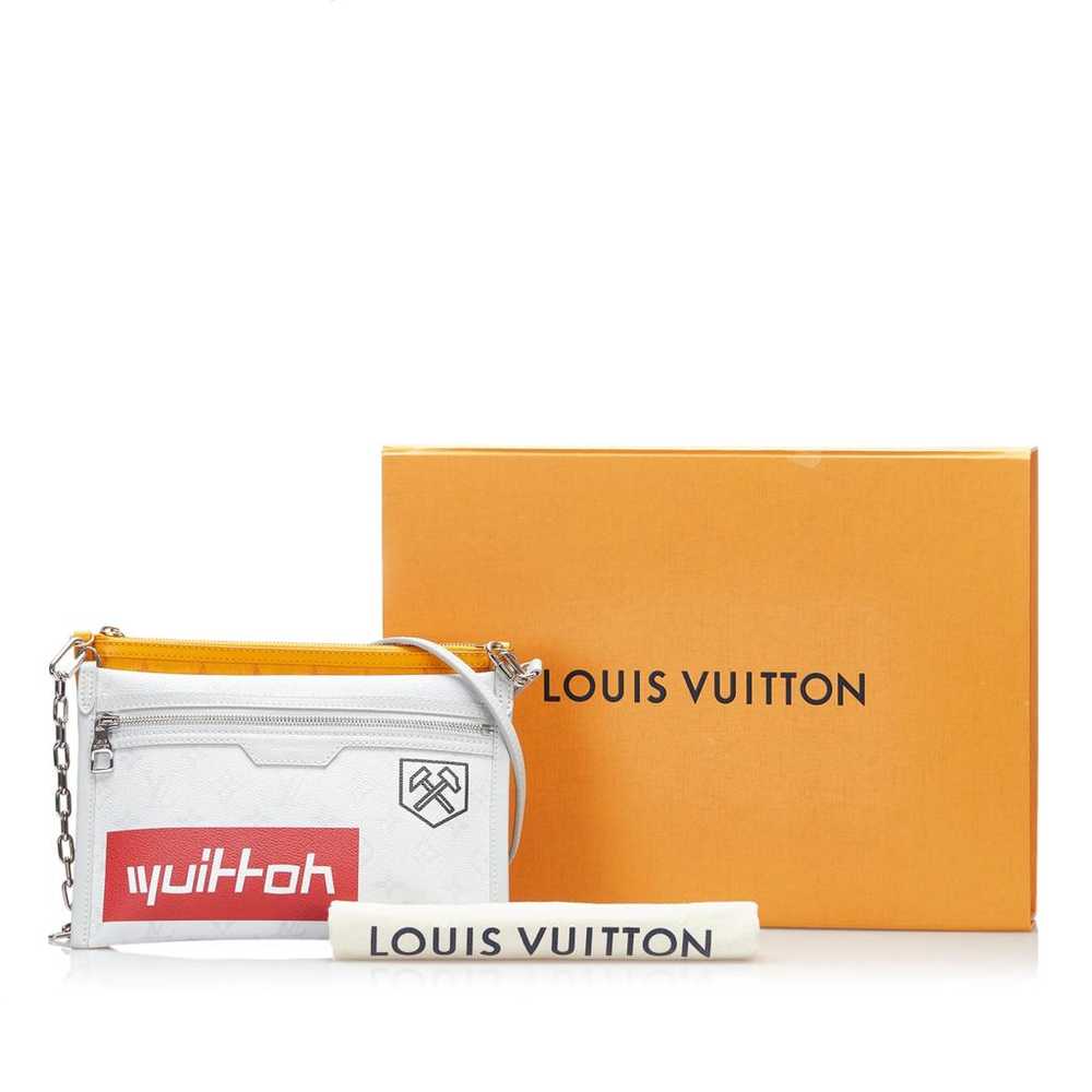 Louis Vuitton Leather crossbody bag - image 12