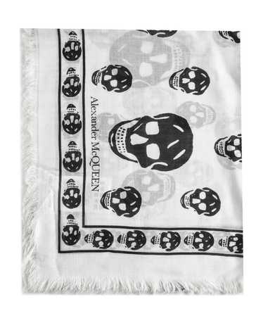 Alexander McQueen Ivory Foulard With Black Skulls 