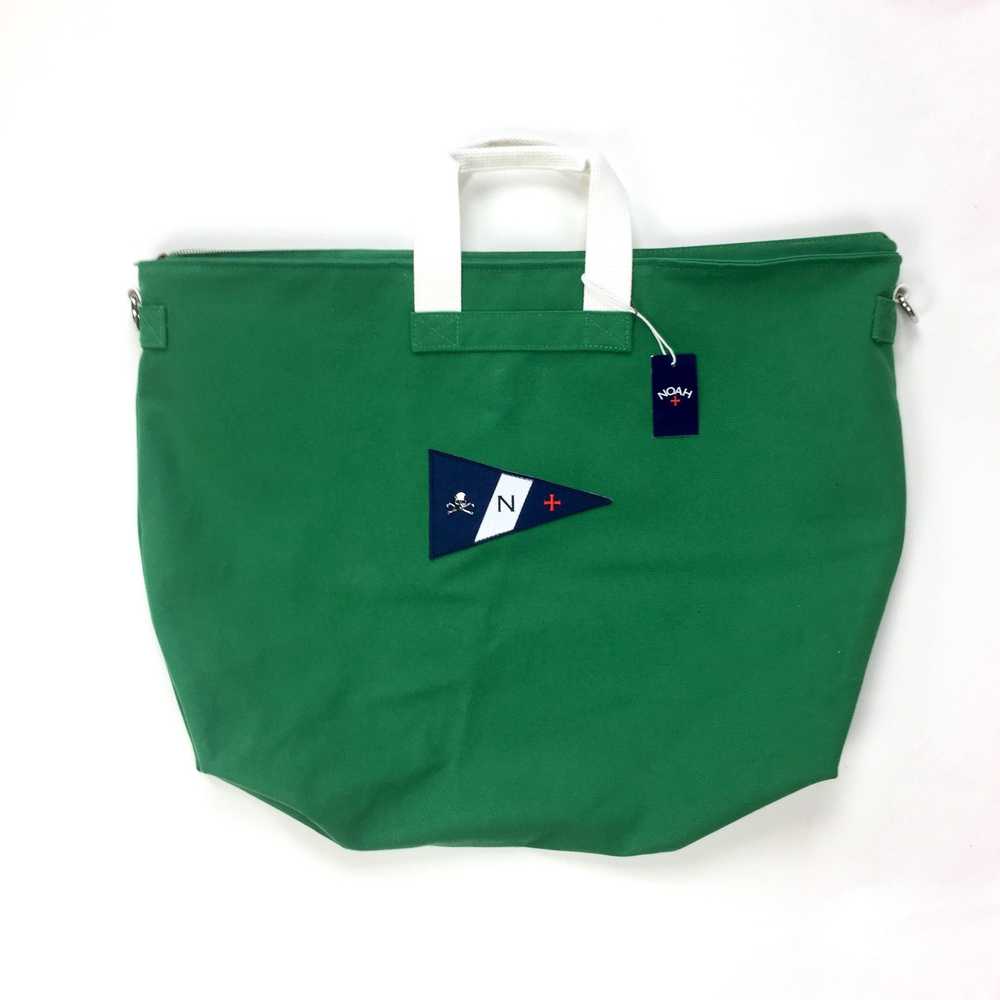 Noah Kelly Green Canvas Holdall Bag DS - image 1