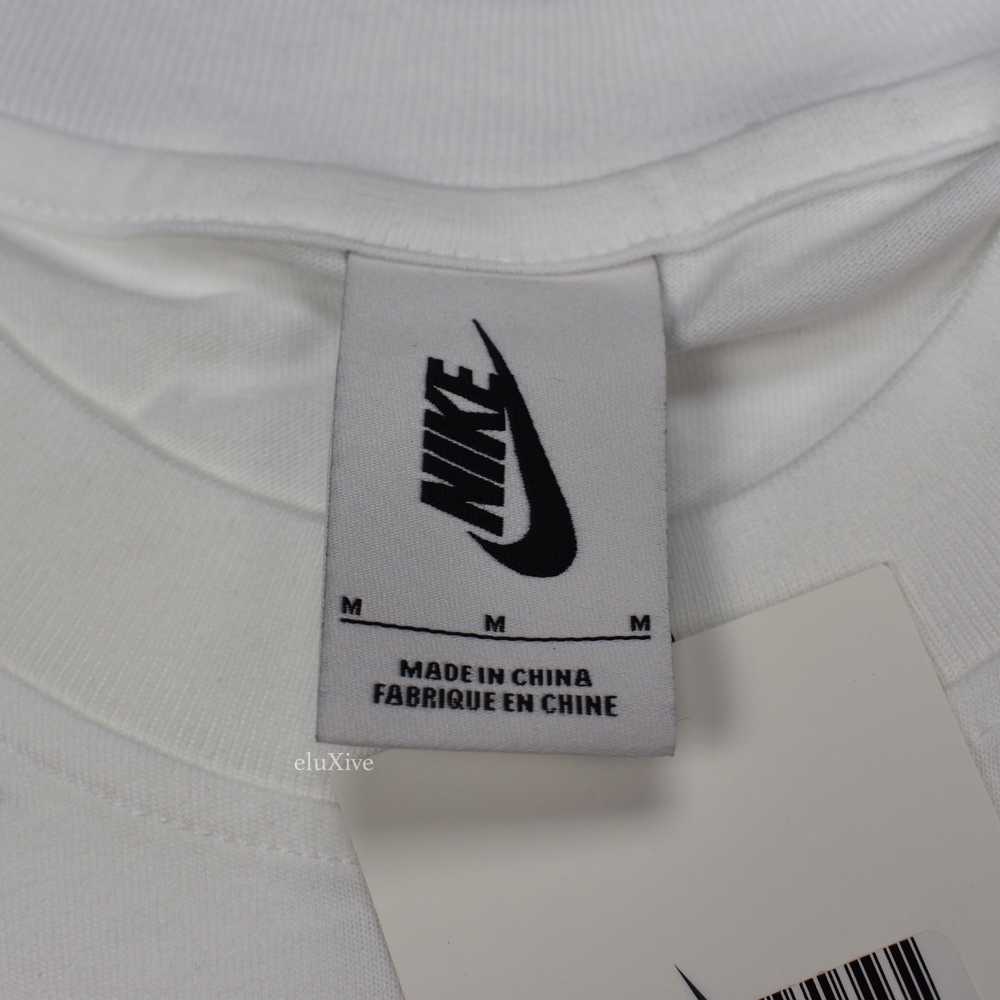 Nike DSMLA Address Valley Logo T-Shirt White NWT - image 4