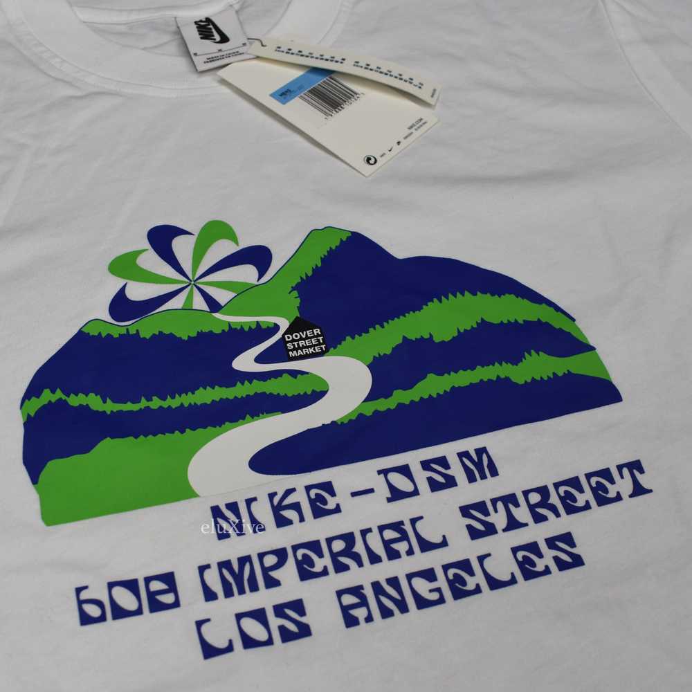 Nike DSMLA Address Valley Logo T-Shirt White NWT - image 5