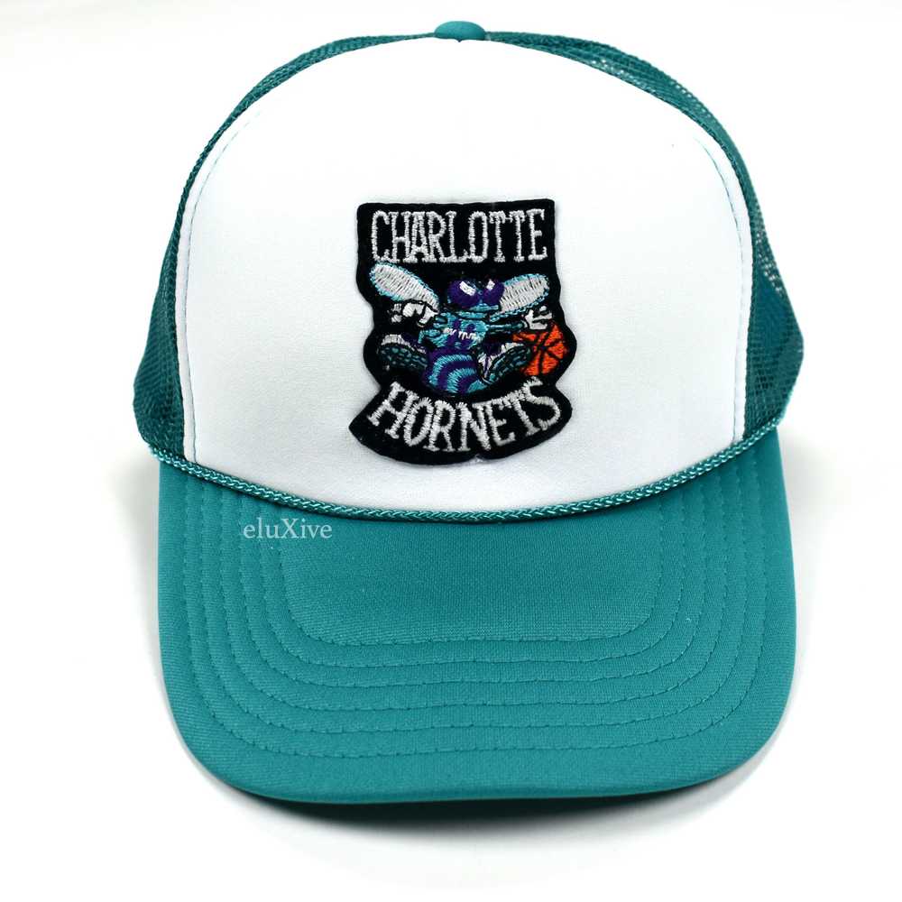 Charlotte Hornets 90s Vintage Logo Patch Trucker … - image 2