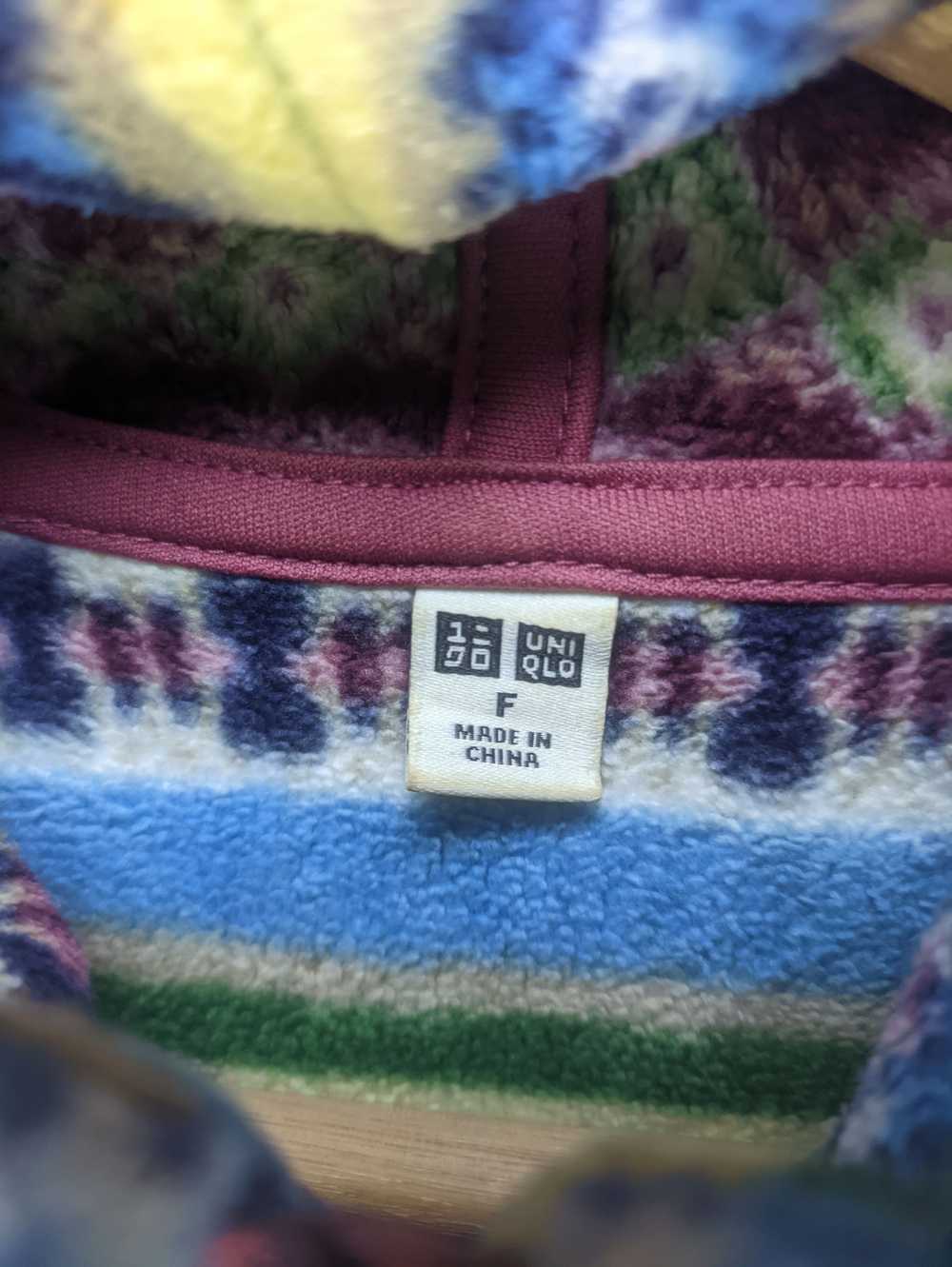 Steals🔥Uniqlo Poncho Hooded Navajo Patterned - image 3