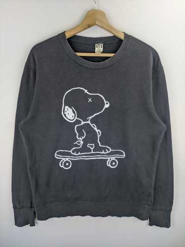 Steals🔥Uniqlo Kaws x Peanuts Sweatshirt