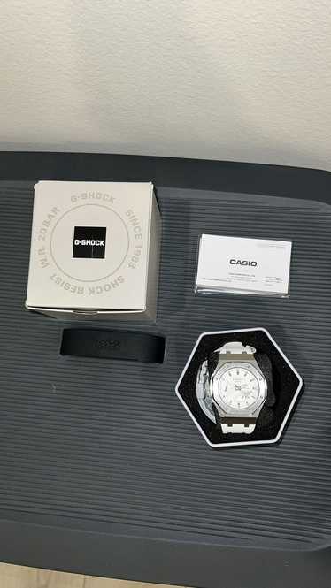 G Shock G-SHOCK Mod with Silver Steel Case, White 