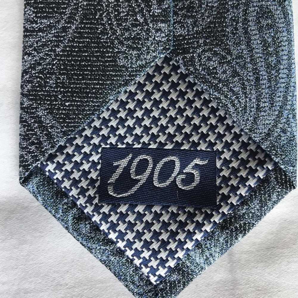 Jos A Bank Silk tie - image 5