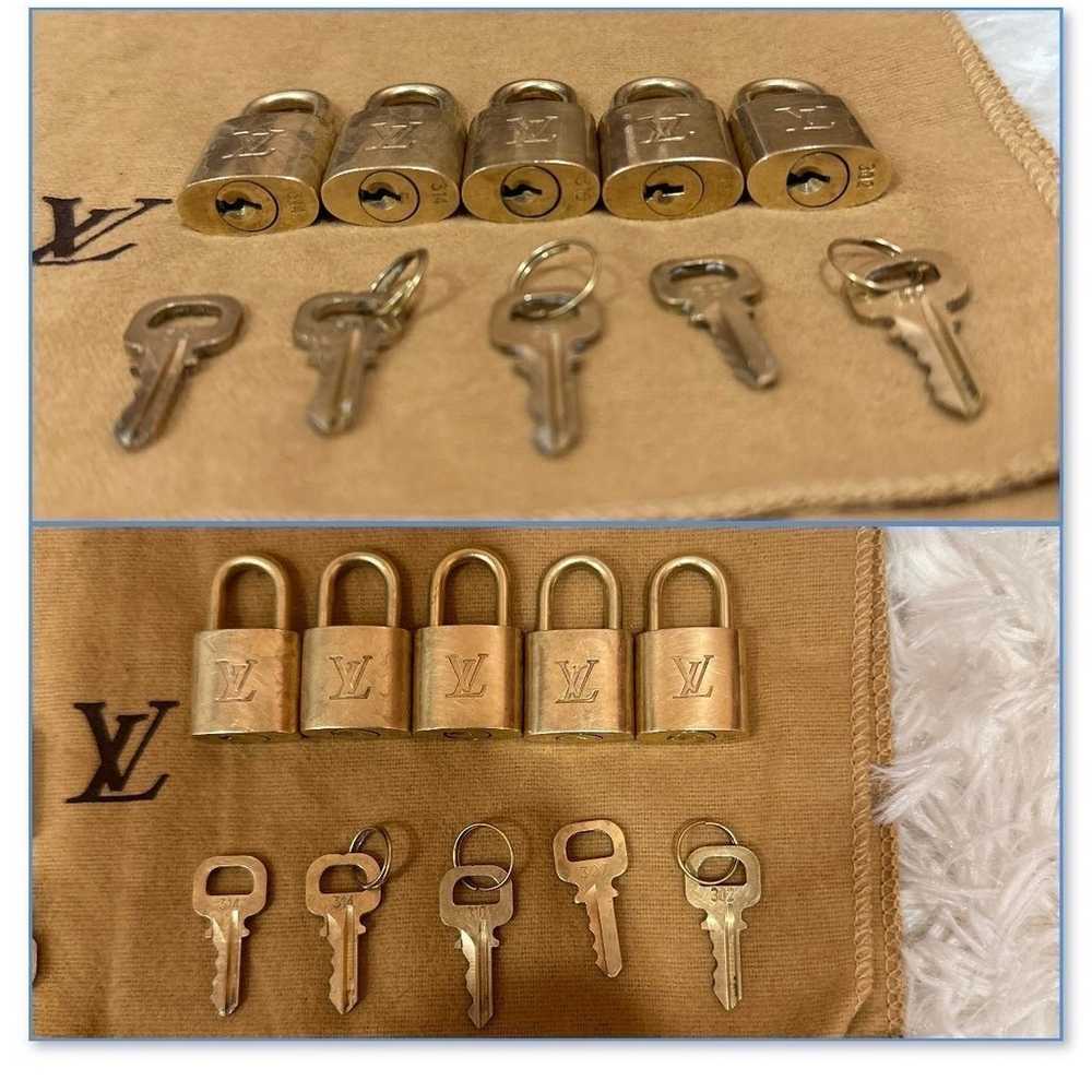 Authentic Louis Vuitton 1 Padlock and 1 Key - image 6