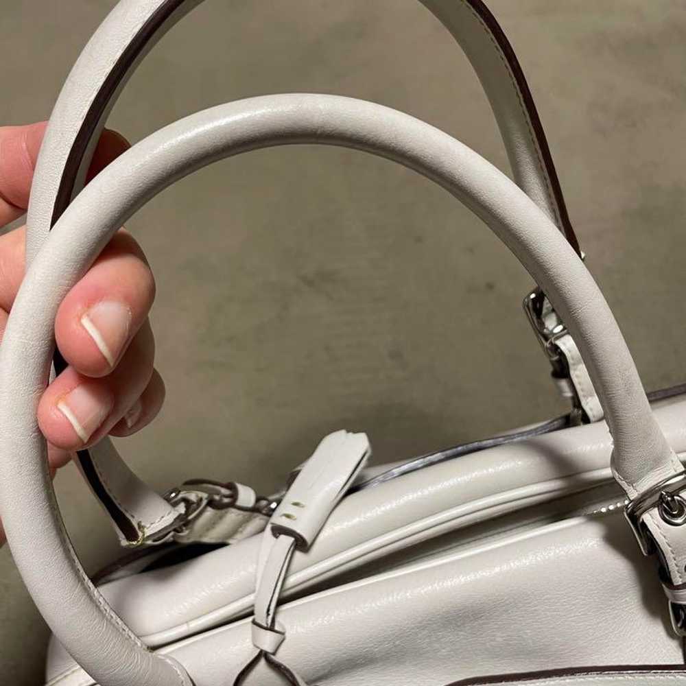 COACH Off-White Leather Handbag - image 6