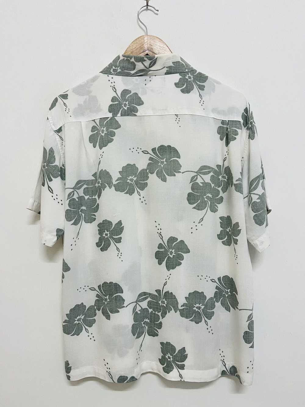 Vintage 1990s Stussy C Floral Hawaiian Camp Colla… - image 3