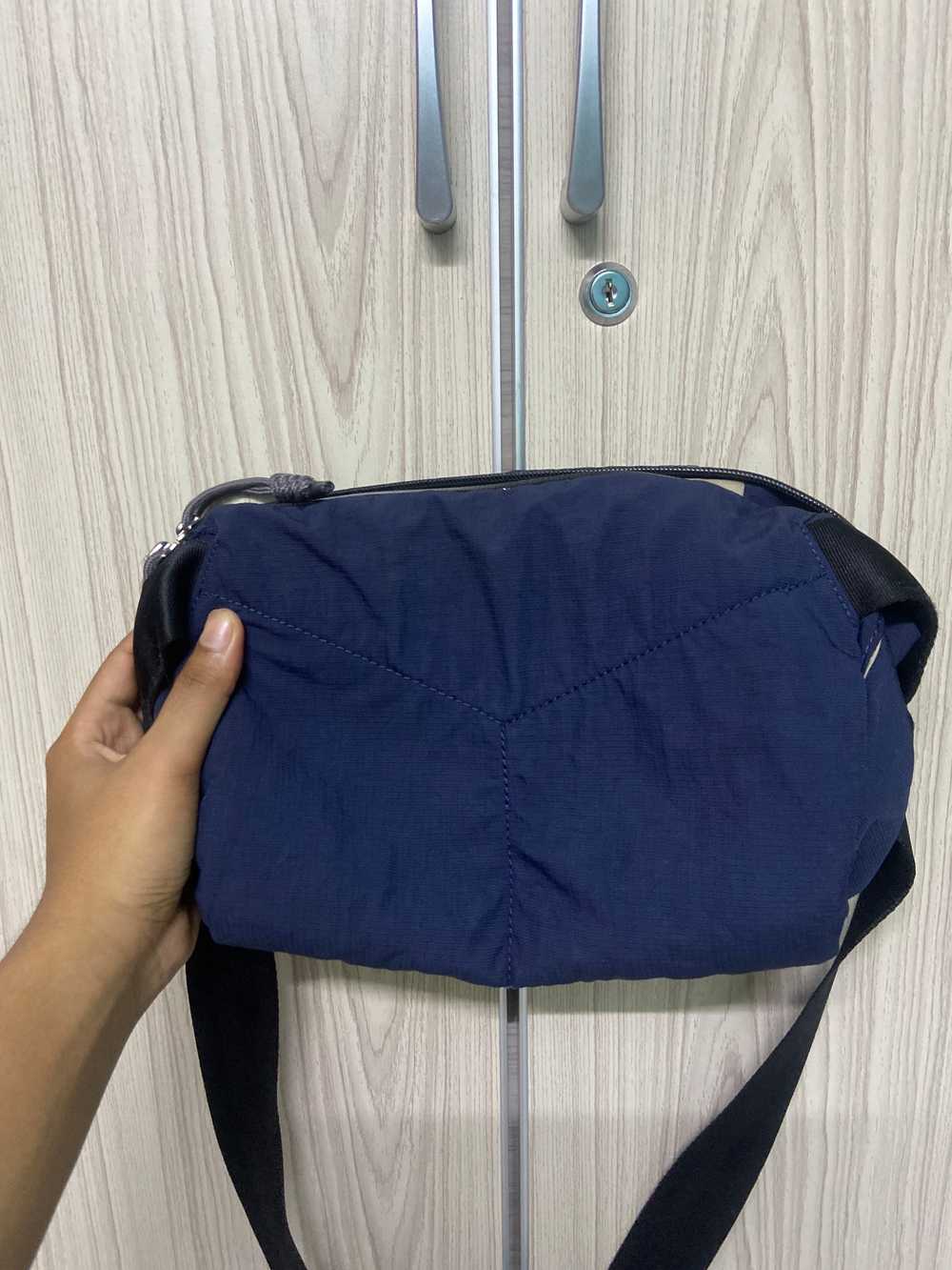 Bellroy Sling Bag - image 2