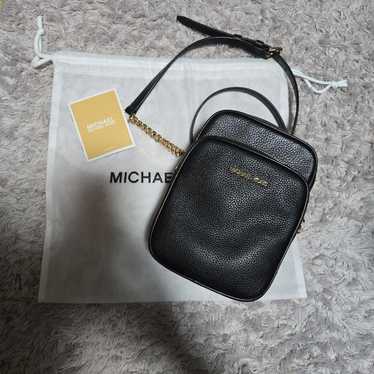 MICHAEL KORS Shoulder Bag Compact Chain - image 1