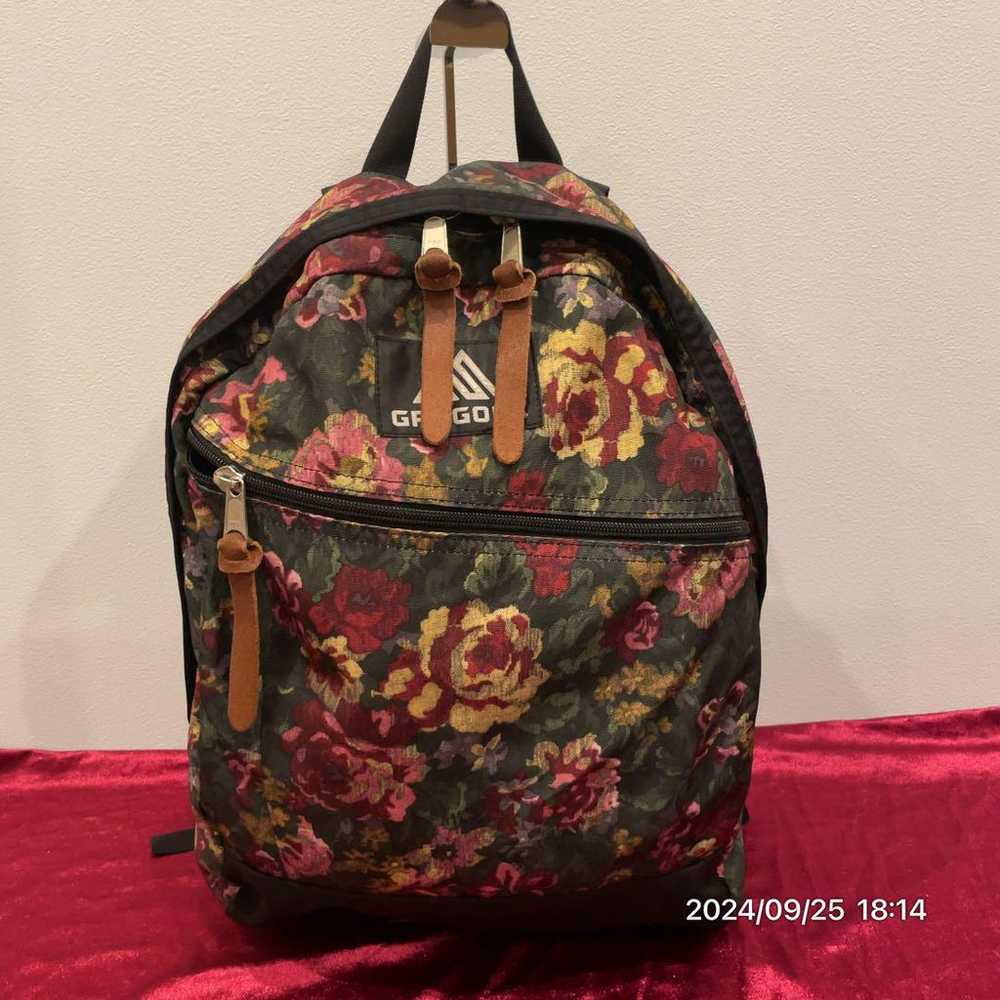 Excellent condition GREGORY backpack bag with flo… - image 1