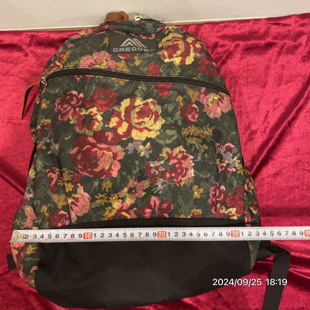 Excellent condition GREGORY backpack bag with flo… - image 9