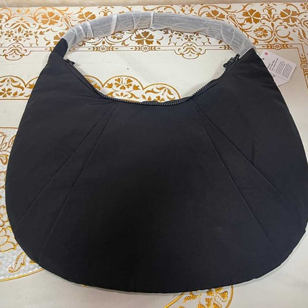 lululemonPleated Shoulder Bag 10L - image 2