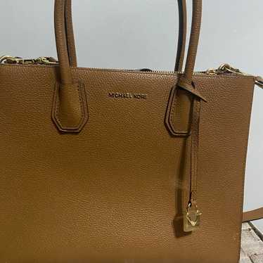 Michael Kors Mercer Large Boxy 2 Way Satchel Tote - image 1