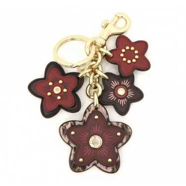 小物 Coach Wildflower cluster bag charm COACH® Outlet | Wildflower Cluster Bag Charm