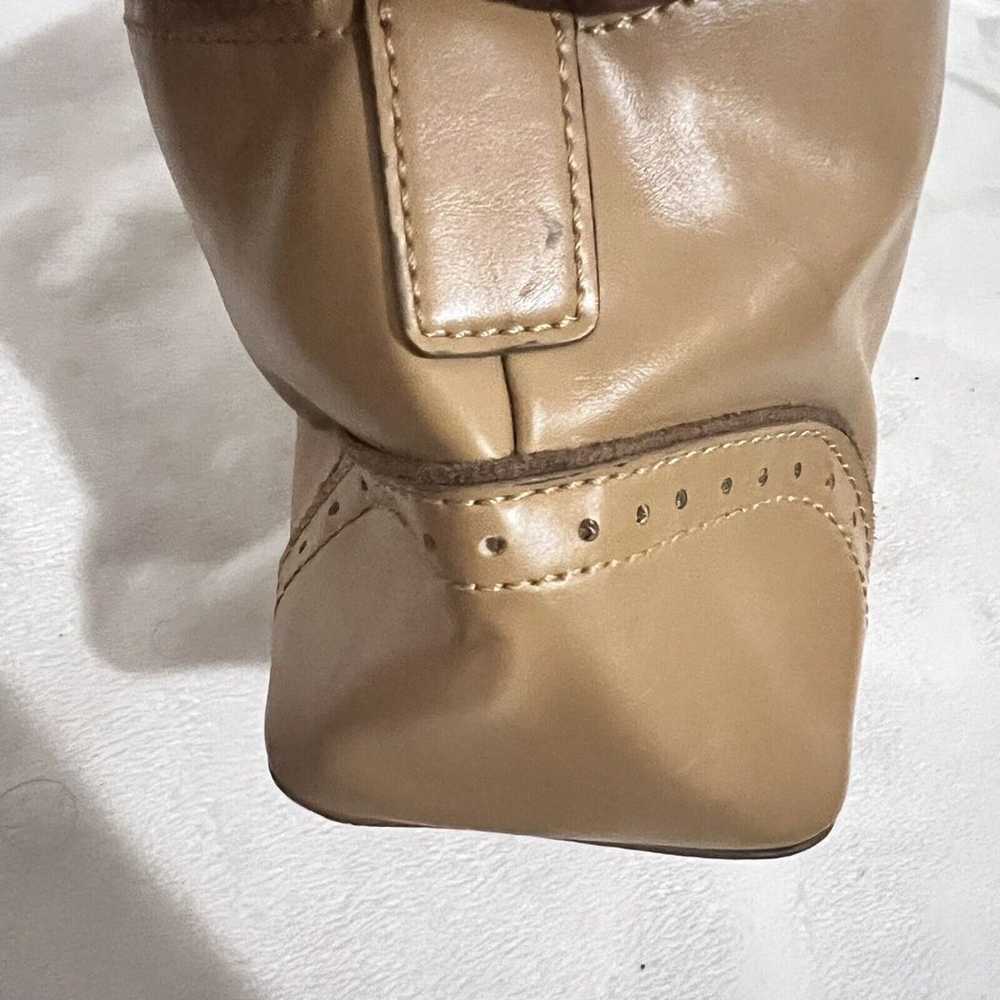 Tommy Hilfiger Tan Small Shoulder Handbag Purse V… - image 9