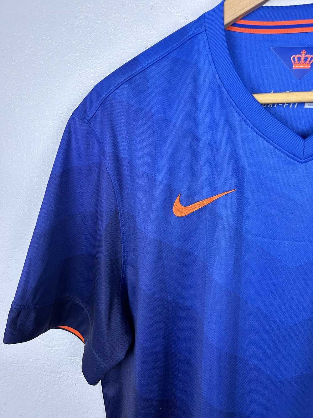 Nike × Soccer Jersey Vintage Nike Netherlands KNV… - image 3