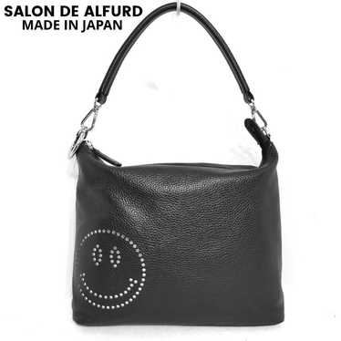 ✨Like New✨ SALON DE ALFURD Smile Horizontal Pochet