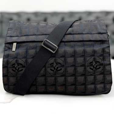 Chanel Neutravel Line Black Nylon Messenger Bag Nu