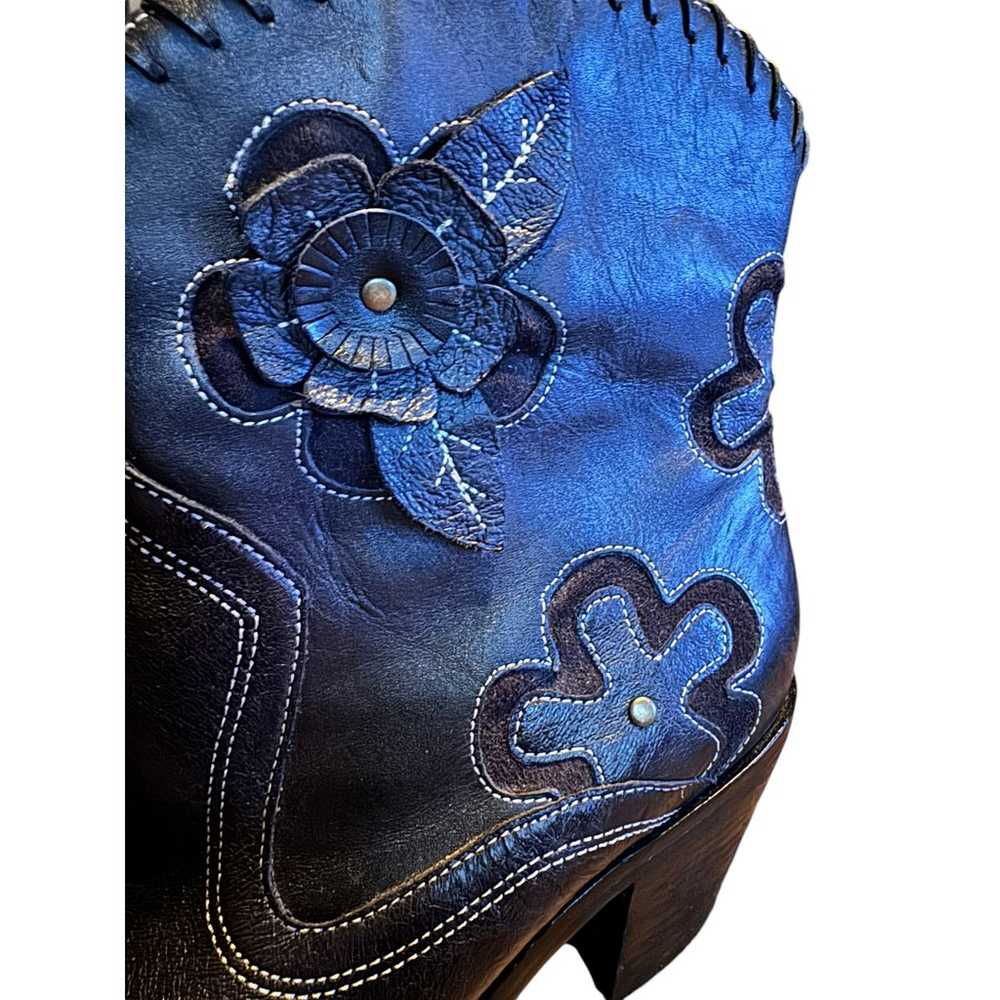 MIA Daisy 3D flower 10 Black leather Cowgirl uniq… - image 2