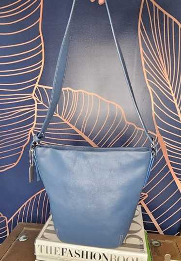 バッグ COACH Soho leather shoulder Bag Blue Coach Soho Shoulder Bag 25, LH/Light Blue: Handbags: Amazon.com