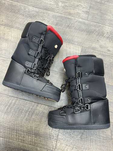 Moncler MOONBOOTS BLACK/RED (41-43)