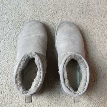 UGGs