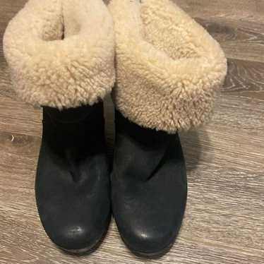 UGG Australia, Lynnea Leather/Sherpa wooden Clog … - image 1