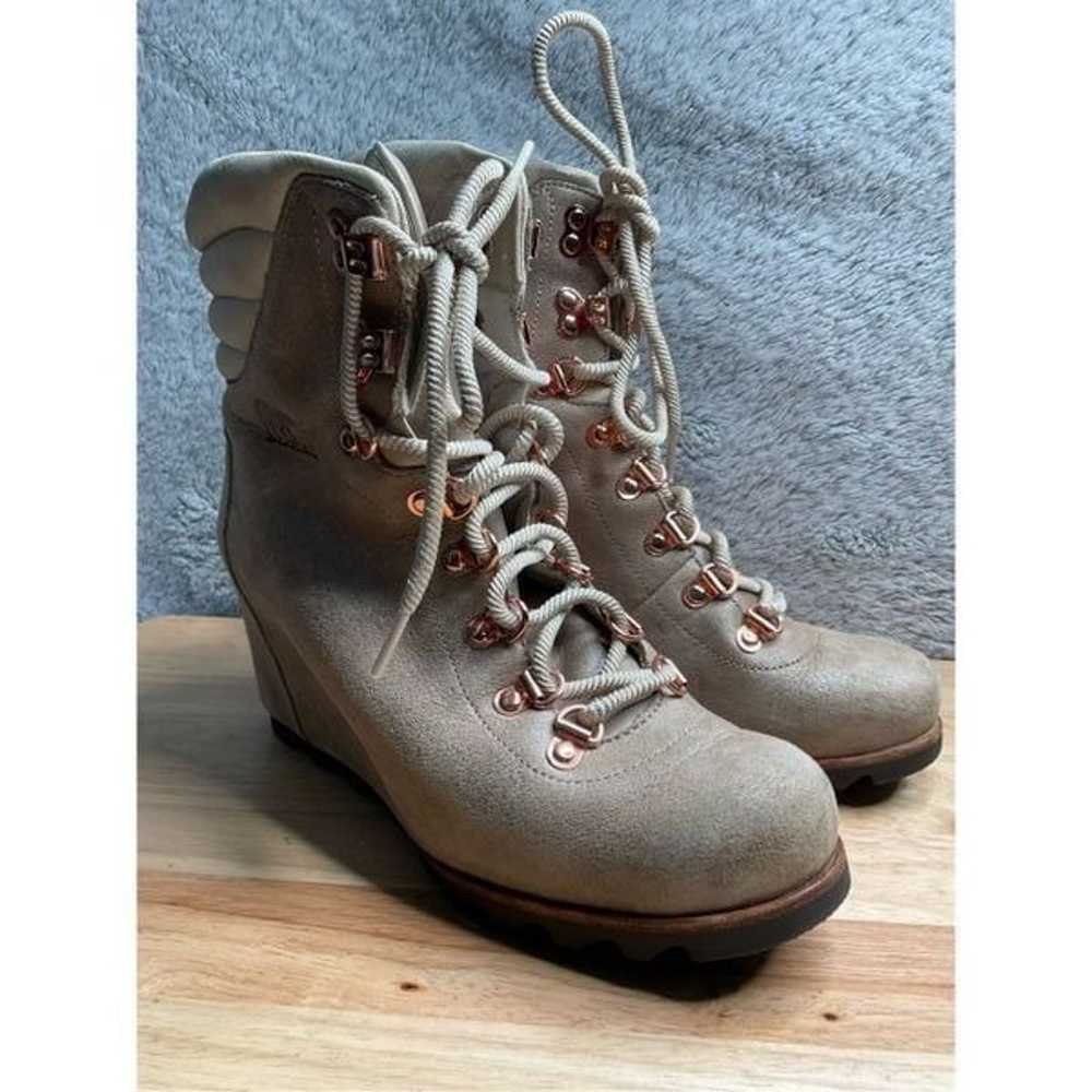 Sorel Conquest Holiday Wedge Boots NL2771 Women S… - image 1