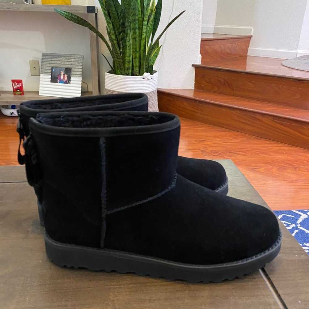 New UGG Classic Mini Black Bootie Logo Zip Back S… - image 4