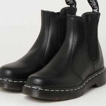 Dr. Martens Chelsea Boots White Stitch NEWHOUSE