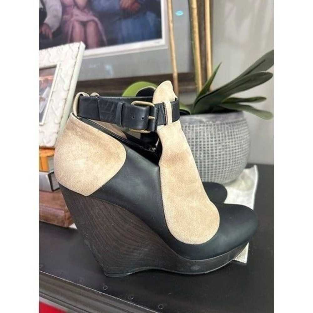 Balenciaga Leather Ankle Boots Beige Black Womens… - image 4