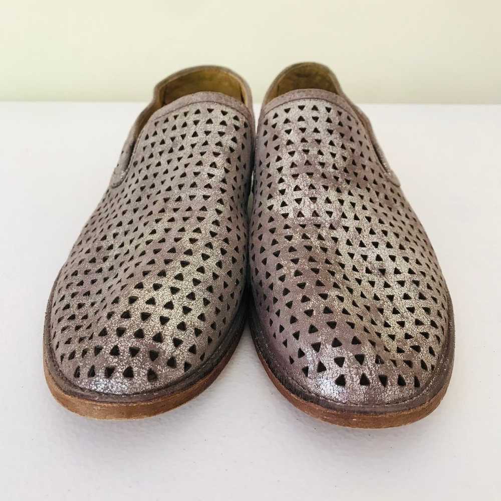 Trask Ali Perforated Metallic Loafer Flats Gray S… - image 4