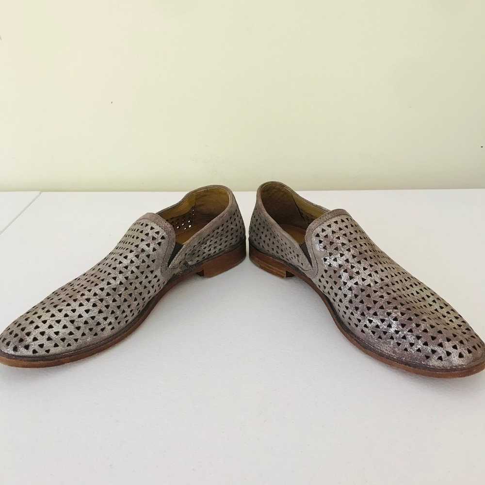 Trask Ali Perforated Metallic Loafer Flats Gray S… - image 5