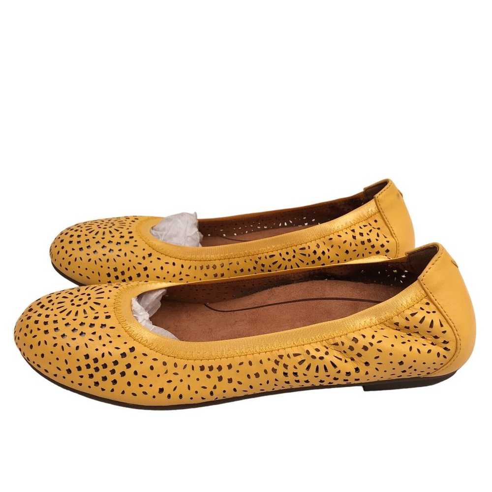 Vionic Robyn Perforated Leather Ballet Flats Shoe… - image 3