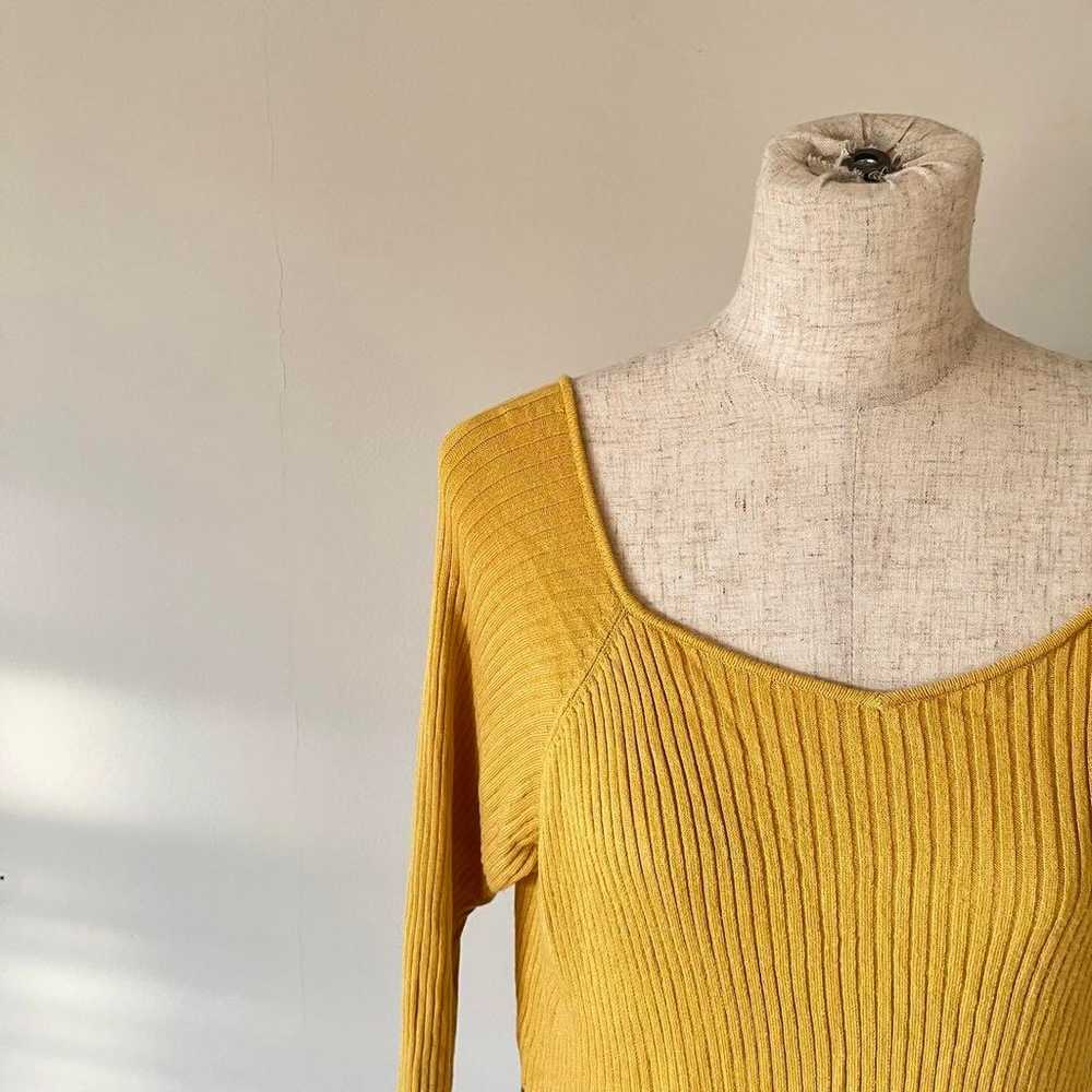 Excellent condition ★ a.v.v Yellow Blouse U-neck … - image 3