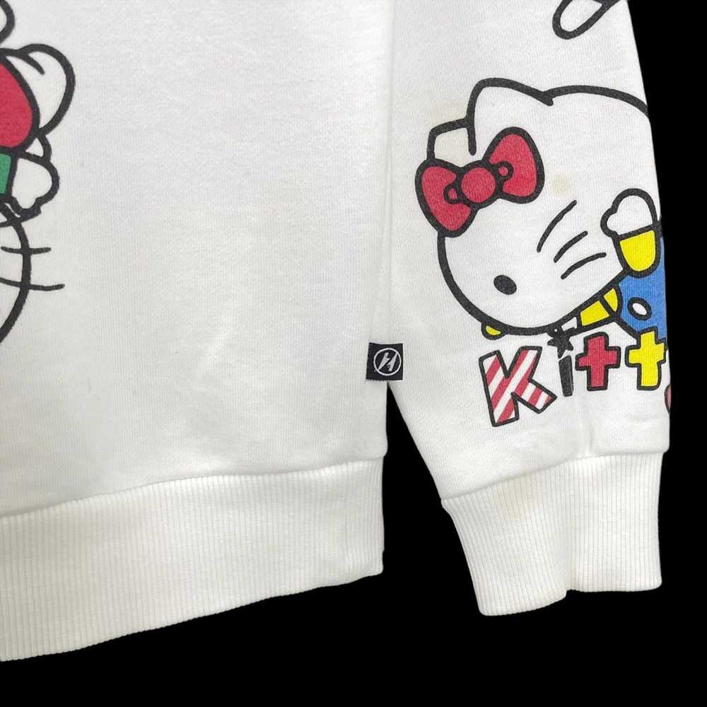 Vintage - RARE!! Hello Kitty Over Print Crewneck … - image 5