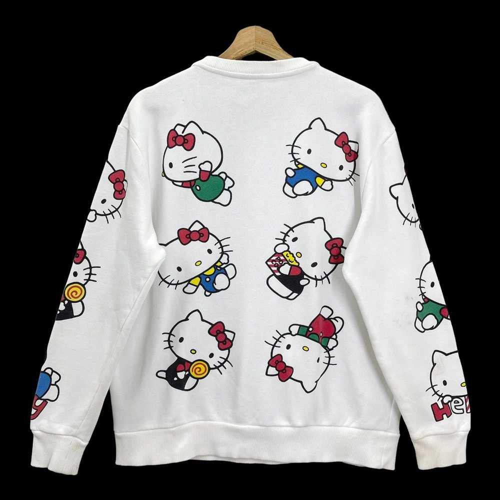 Vintage - RARE!! Hello Kitty Over Print Crewneck … - image 6