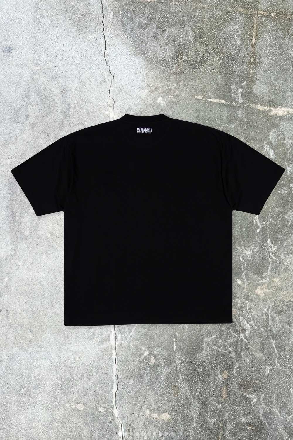 VETEMENTS Black Embroidered T-Shirt - image 2