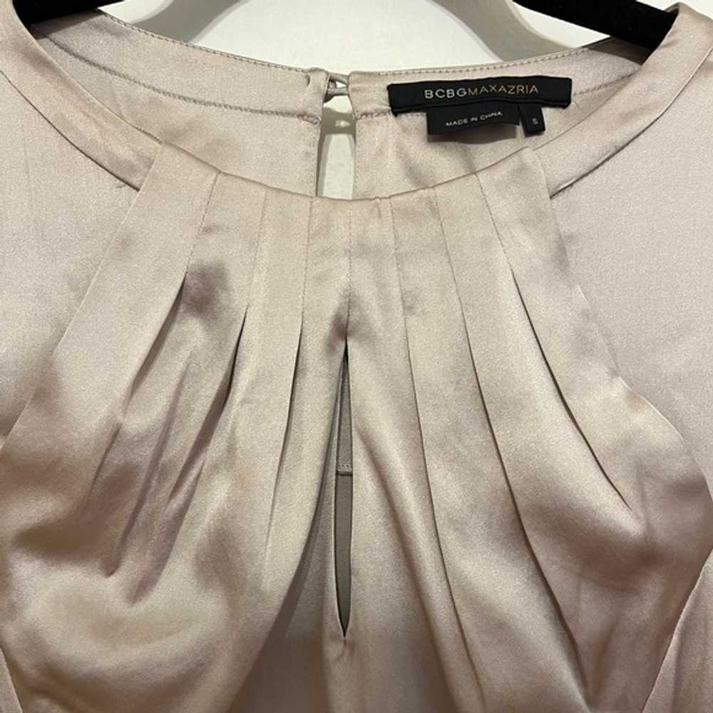 BCBGMaxAzria Taupe/Grey Silk Pleated Top - image 3