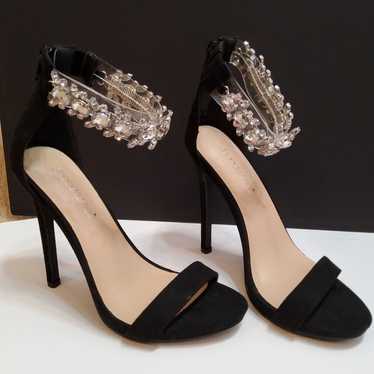 NWOT SHOEDAZZLE SYDNEY PROM SHOES SIZE 6 BLACK