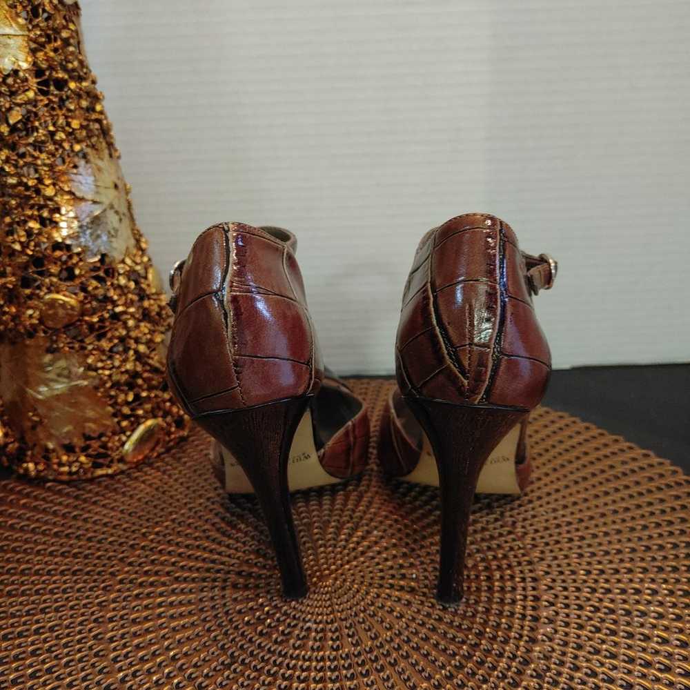 White House Black Market Heels Size 7M - image 5