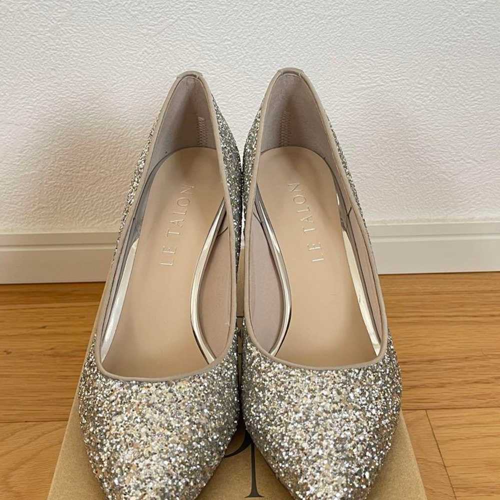 LETALON Glitter Pointed Pumps - image 4