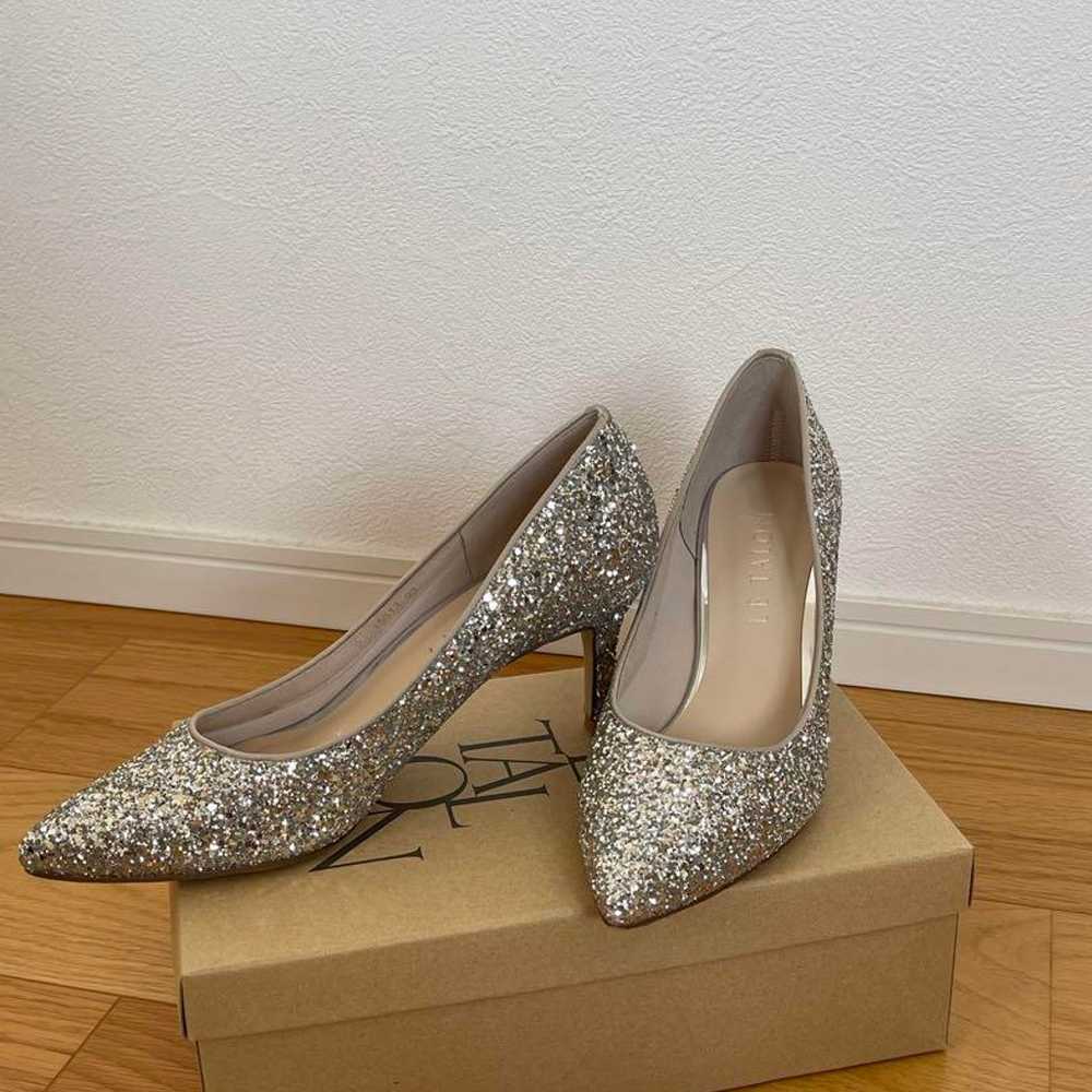 LETALON Glitter Pointed Pumps - image 5