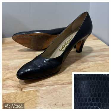 Salvatore Ferragamo Pumps 7.5 B Black Embossed Lea